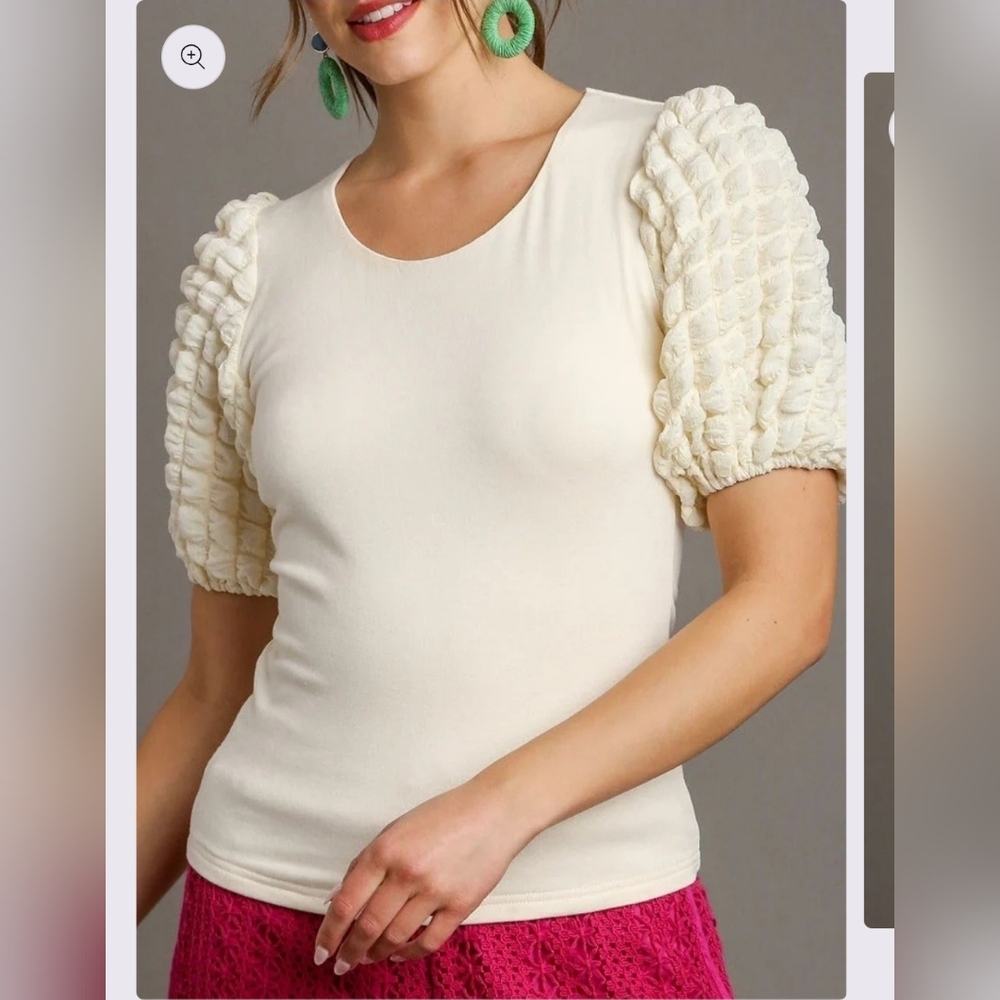 NEW!!! UMGEE Cream Puff Sleeve Top,Sz Small,Medium And Large,NWT
